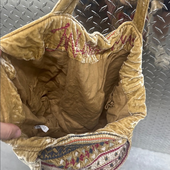 Johnny Was Velvet Multicolor Patterned Satchel RARE! - Picture 3 of 6